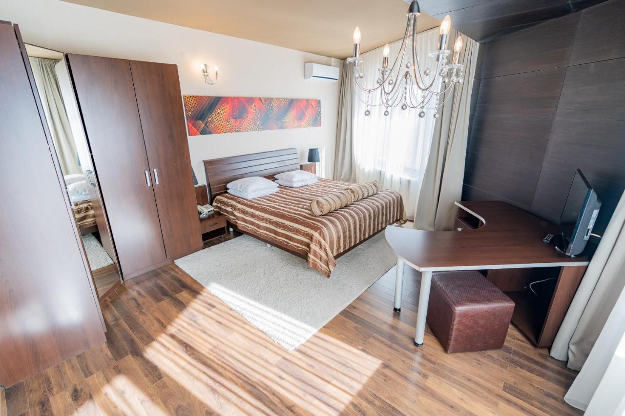 Hotel Belvedere Brasov Luaran gambar