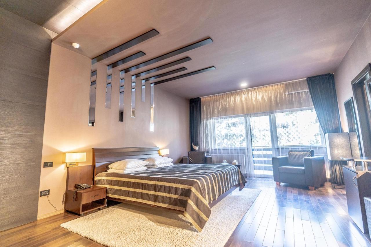 Hotel Belvedere Brasov Luaran gambar