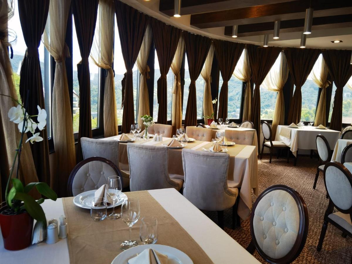 Hotel Belvedere Brasov Luaran gambar