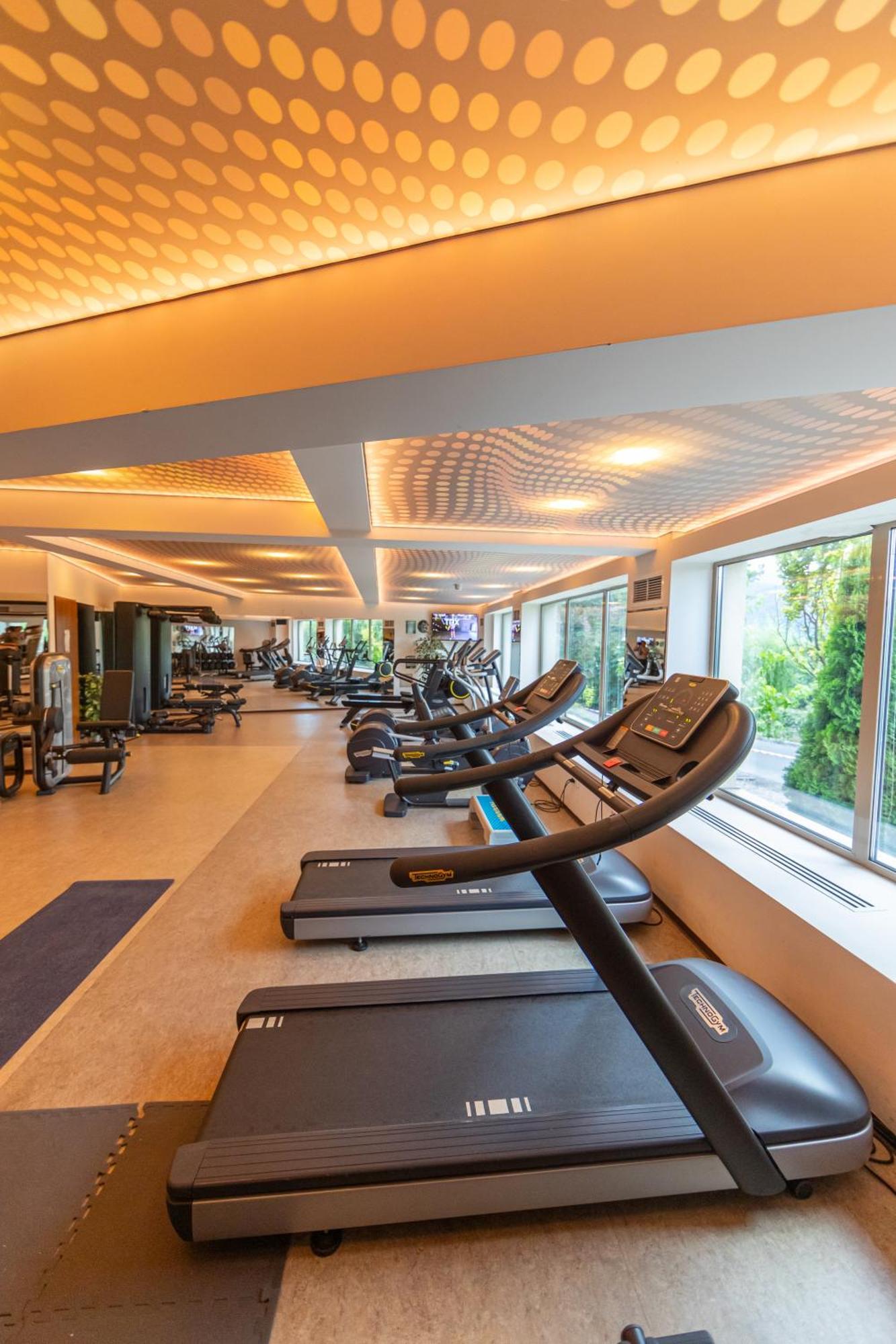 Hotel Belvedere Brasov Luaran gambar