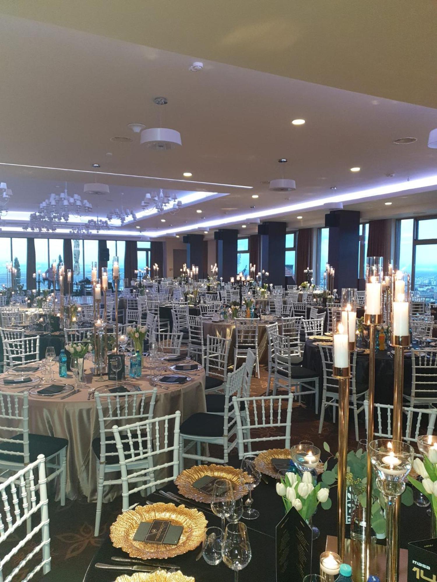 Hotel Belvedere Brasov Luaran gambar
