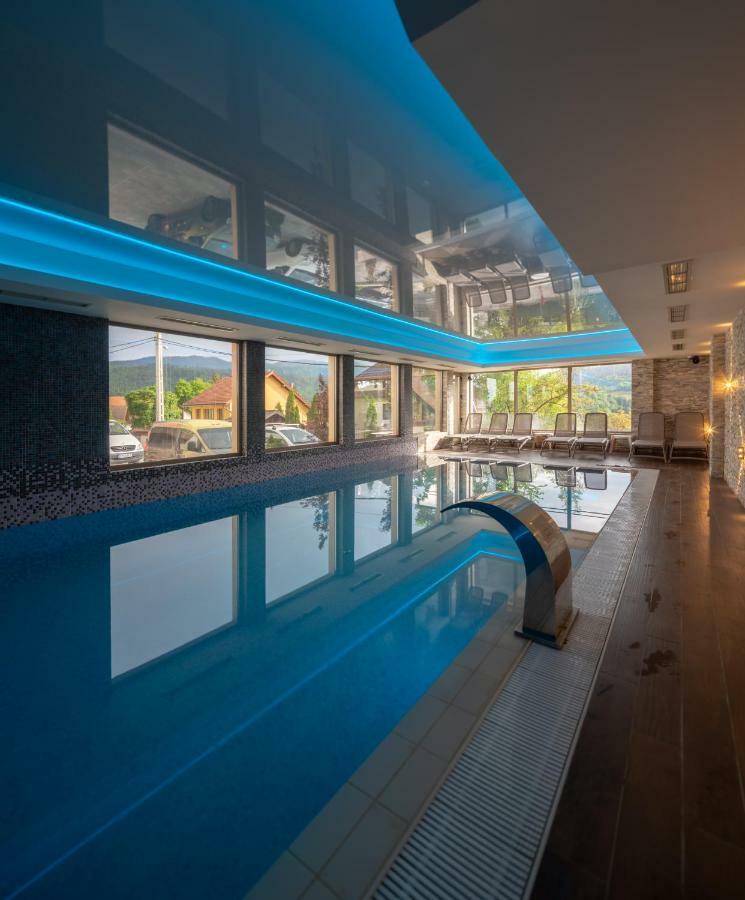 Hotel Belvedere Brasov Luaran gambar